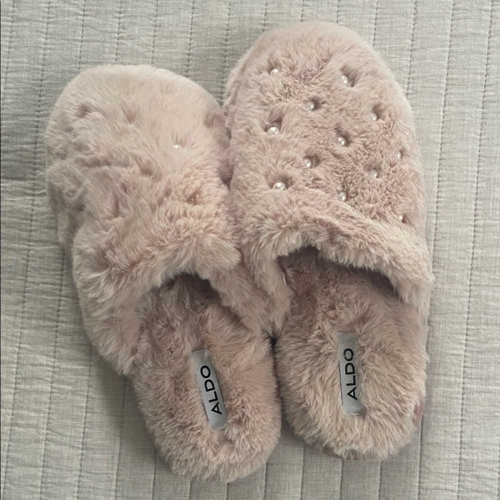 Aldo Plush Blush Slippers